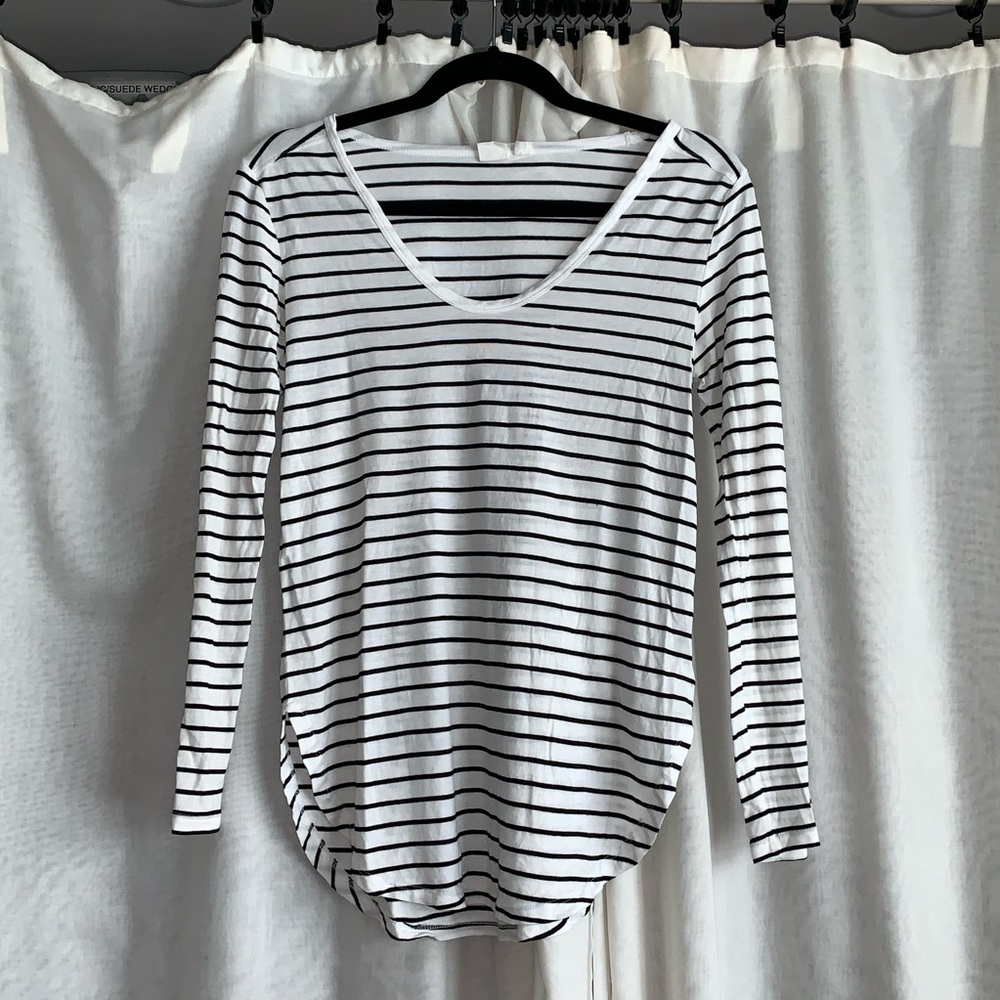 Gap Long-sleeve T-shirt